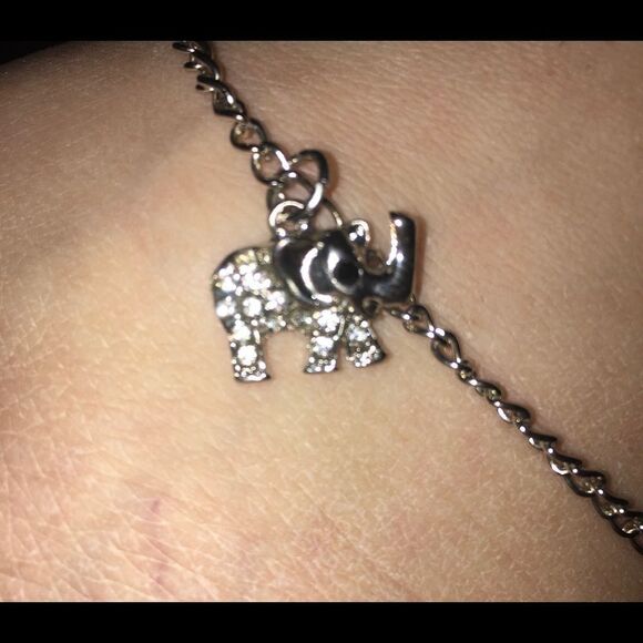 Elephant Anklet | Ankle Bracelet | Silver-tone - Picture 4 of 8